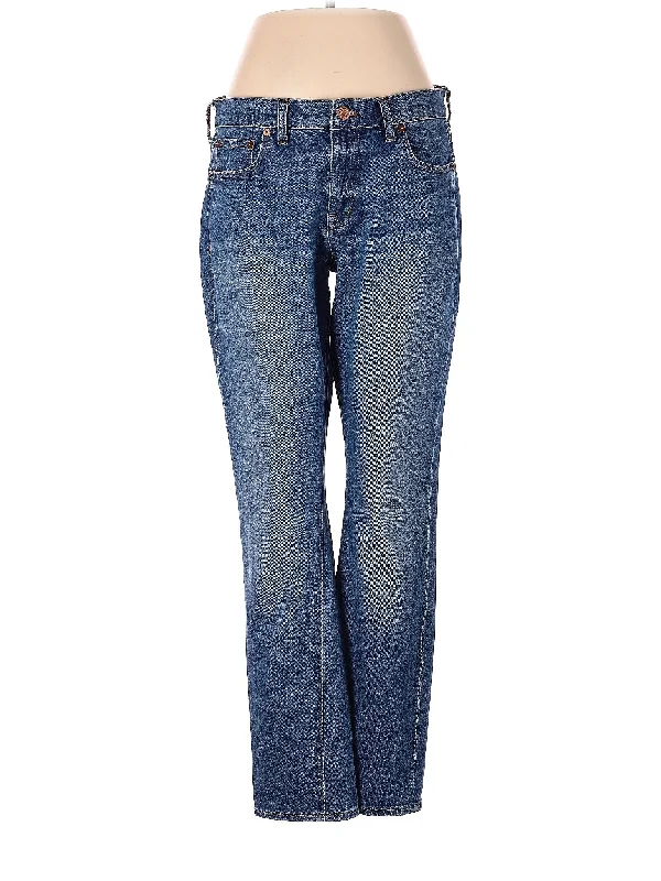 High-Rise Bootleg Jeans in Medium Wash