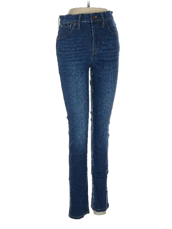 High-Rise Skinny Jeans in Dark Wash