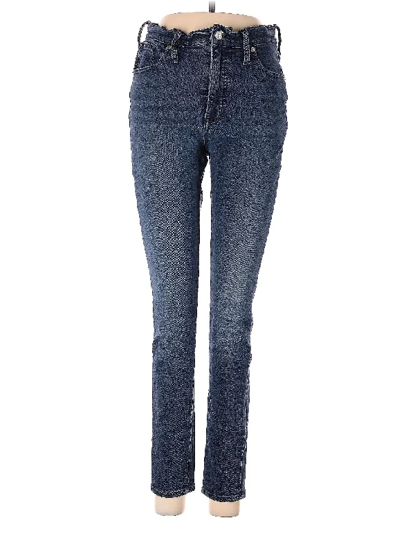 High-Rise Skinny Jeans in Dark Wash