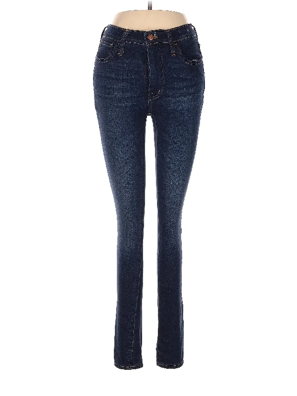 High-Rise Skinny Jeans in Dark Wash