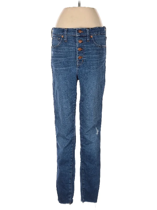 High-Rise Straight-leg Jeans in Medium Wash