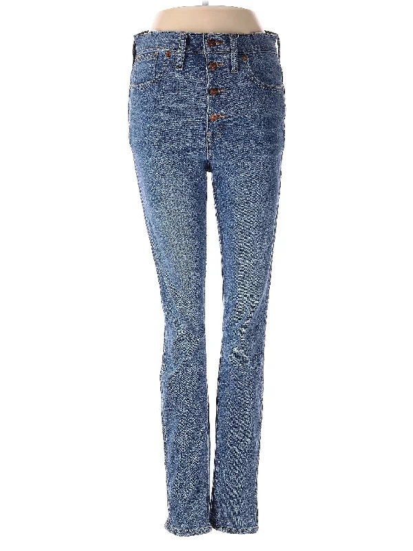 High-Rise Straight-leg Jeans in Medium Wash