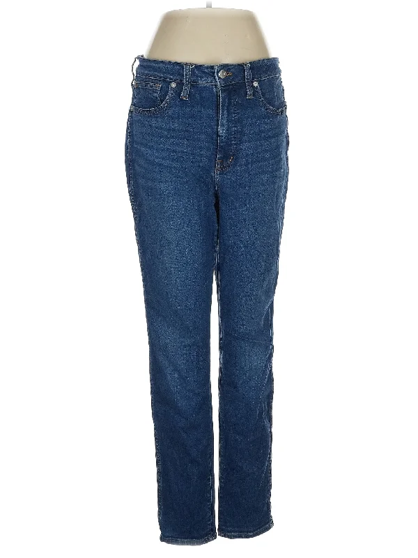 Mid-Rise Straight-leg Jeans in Medium Wash