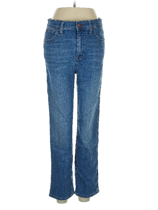 Mid-Rise Straight-leg Jeans in Medium Wash