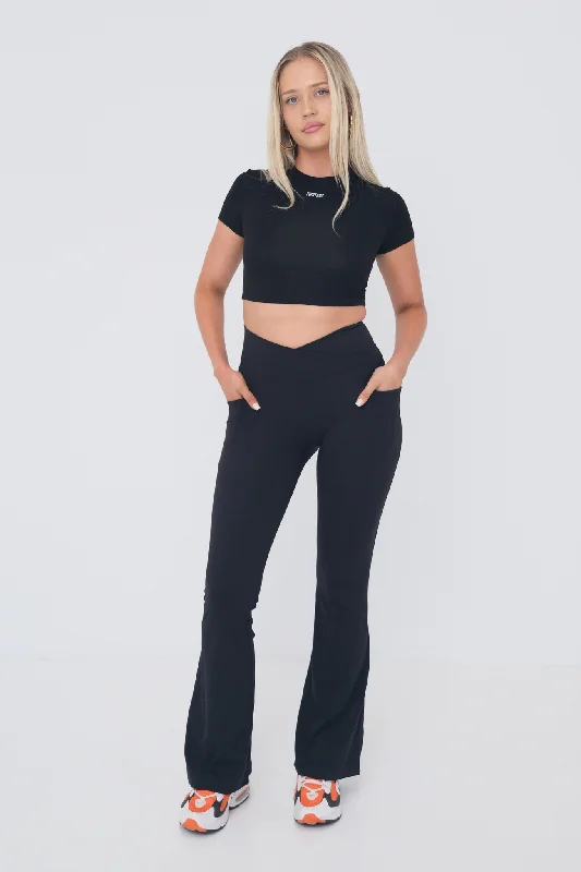 Cross Over Flare Pocket Leggings - Black