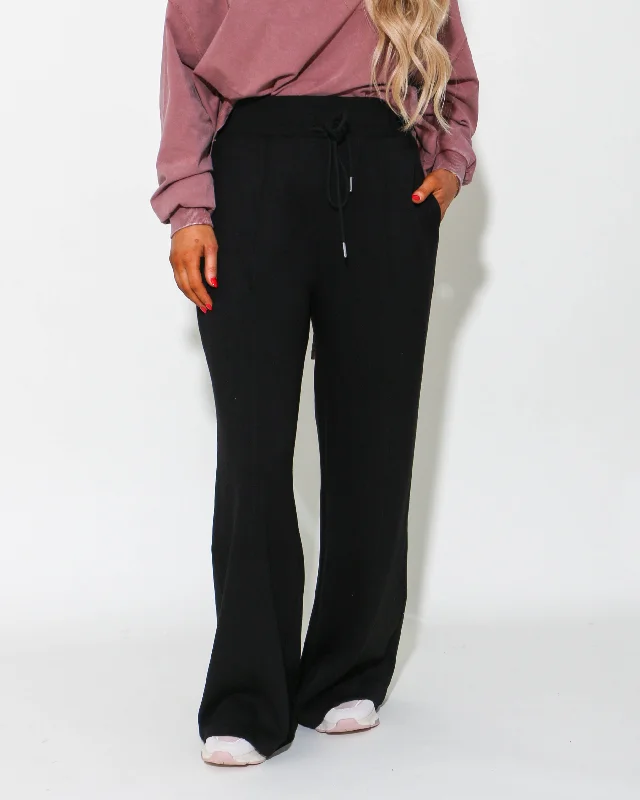 Luxeknit High Waist Pull On Pants